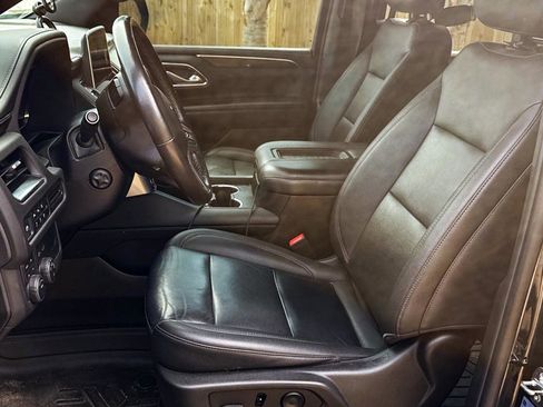 Used 2022 Chevrolet Tahoe Z71 w/ Luxury Package image 16