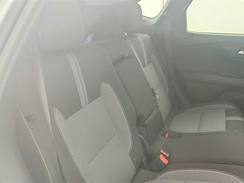 Used 2025 Chevrolet Blazer LT image 26