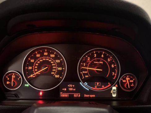 Used 2015 BMW 435i Convertible image 32