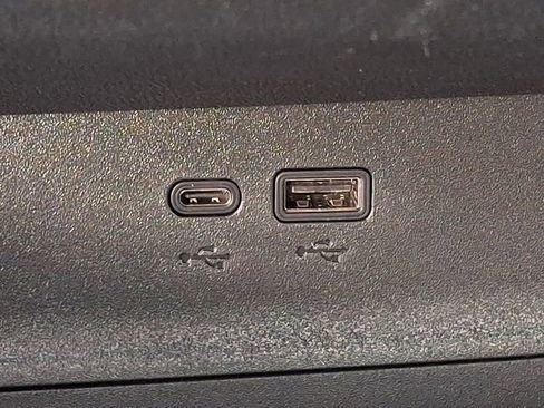 Used 2026 Chevrolet Equinox LT FWD image 25