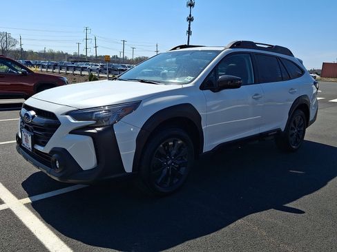 Certified 2023 Subaru Outback Onyx Edition AWD/4WD image 3