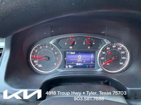 Used 2021 GMC Acadia SLE FWD image 17