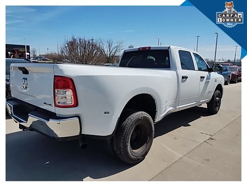 Used 2022 RAM 3500 Tradesman w/ Chrome Appearance Group AWD/4WD image 6