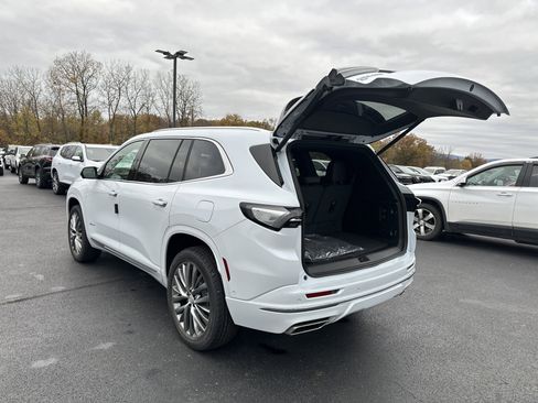 New 2026 Buick Enclave Avenir image 33