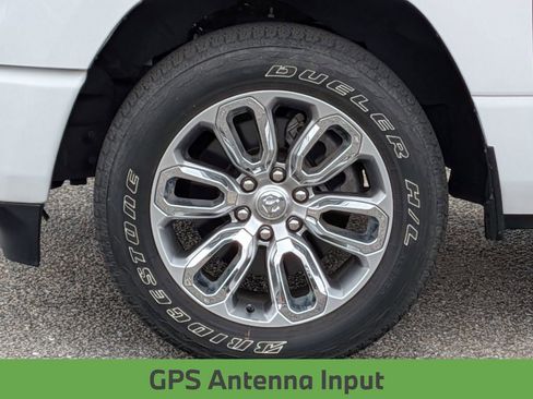 Used 2023 RAM 1500 Laramie AWD/4WD image 12
