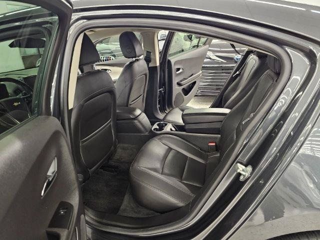 Used 2015 Chevrolet Volt Premium w/ Premium Trim Package FWD image 33