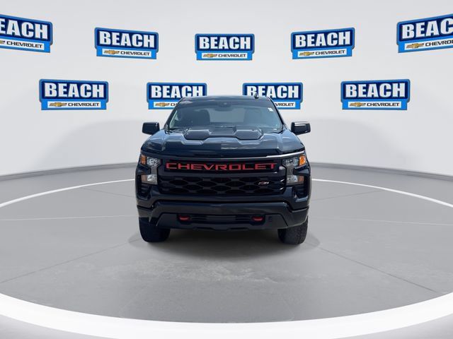 Used 2025 Chevrolet Silverado 1500 Custom Trail Boss AWD/4WD image 3