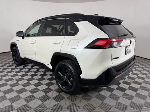 Used 2021 Toyota RAV4 XSE w/ Carpet Mat Package (TMS) AWD/4WD image 5