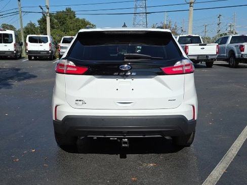 Certified 2022 Ford Edge SEL w/ Sport Appearance Package image 12
