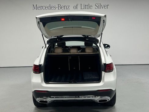 Used 2022 Mercedes-Benz GLC 300 4MATIC image 5