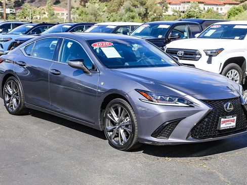 Used 2020 Lexus ES 350 F Sport w/ Accessory Package FWD image 3