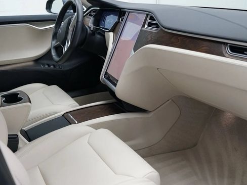 Used 2017 Tesla Model S 75D AWD/4WD image 16