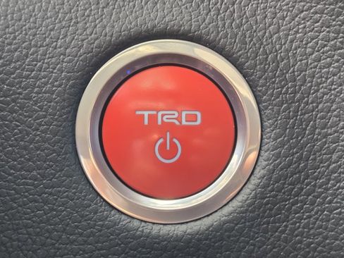 Used 2022 Toyota Tundra TRD Pro AWD/4WD image 19