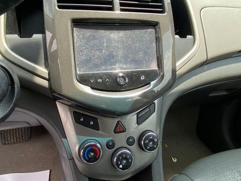Used 2015 Chevrolet Sonic LTZ FWD image 7