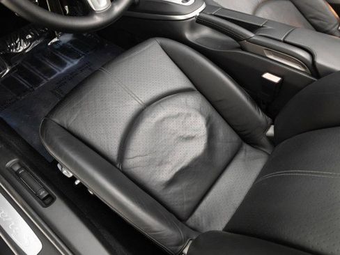 Used 2005 Porsche 911 Carrera S image 36