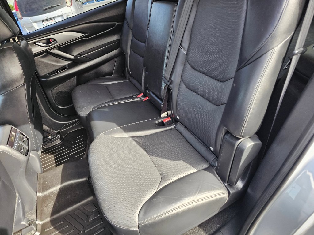 Used 2018 MAZDA CX-9 Touring AWD/4WD image 19