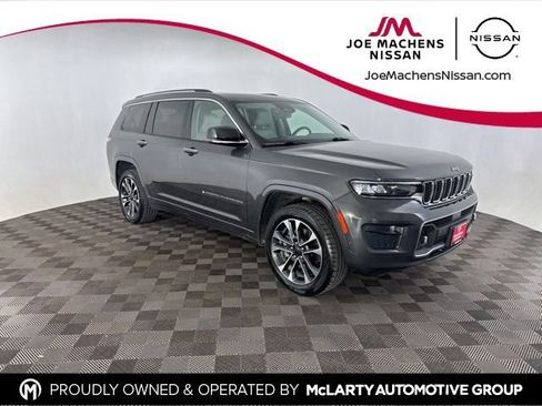 Used 2021 Jeep Grand Cherokee L Overland w/ Luxury Tech Group IV AWD/4WD image 1