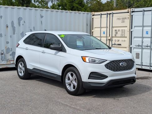 Used 2024 Ford Edge SE AWD/4WD image 2