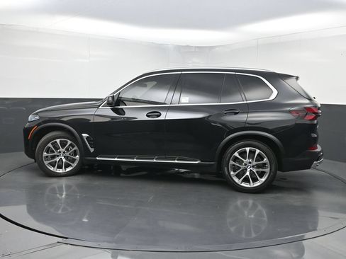 Used 2025 BMW X5 xDrive40i w/ Climate Comfort Package AWD/4WD image 45