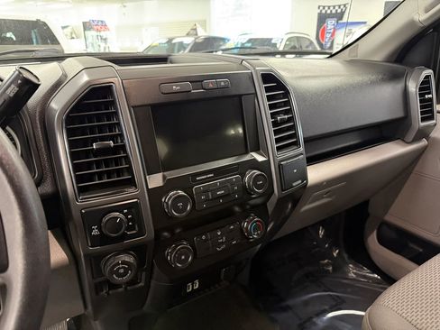 Used 2019 Ford F150 XLT w/ Trailer Tow Package AWD/4WD image 17