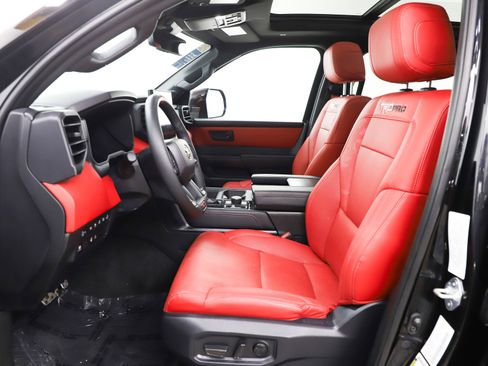 Used 2025 Toyota Tundra TRD Pro AWD/4WD image 17