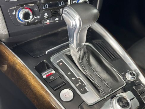 Used 2013 Audi Q5 2.0T Premium Plus image 20