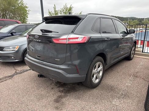 Used 2021 Ford Edge SE AWD/4WD image 4