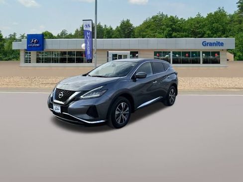 Used 2022 Nissan Murano S AWD/4WD image 3