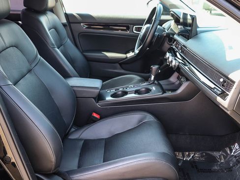 Used 2023 Honda Civic Touring image 18