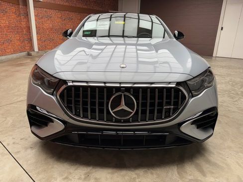 New 2026 Mercedes-Benz E 53 AMG e 4MATIC Sedan image 8