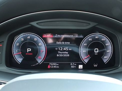 Used 2021 Audi Q8 Prestige AWD/4WD image 26