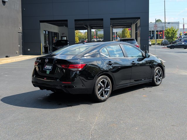 Used 2025 Nissan Sentra SV FWD image 5