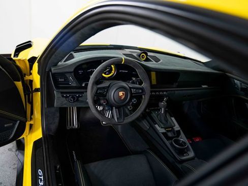 Used 2024 Porsche 911 GT3 RS RWD image 17