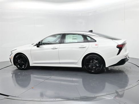New 2026 Kia K5 GT-Line image 5