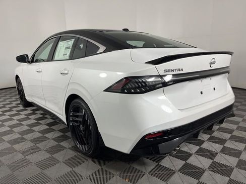 New 2026 Nissan Sentra SR w/ Floor Mat Package image 7