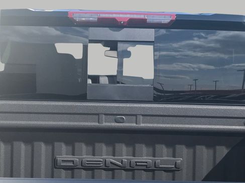 Used 2023 GMC Sierra 1500 Denali AWD/4WD image 15