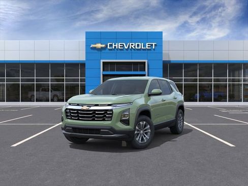 New 2026 Chevrolet Equinox LT AWD/4WD image 8