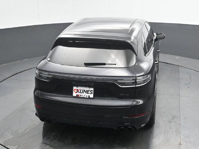 Used 2021 Porsche Cayenne GTS AWD/4WD image 26