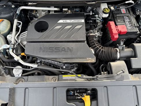 Used 2023 Nissan Rogue SV image 22