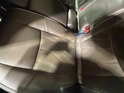 Used 2019 INFINITI QX60 Luxe w/ Essential Package image 19