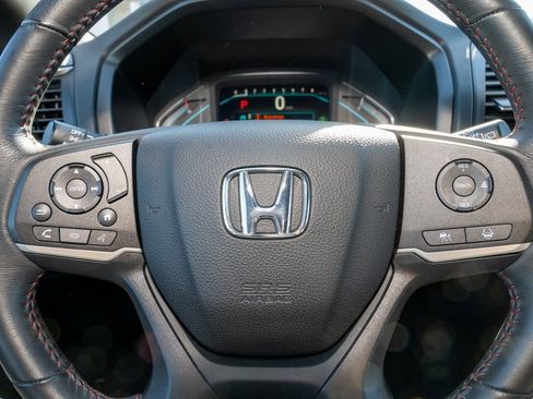 Used 2023 Honda Odyssey Sport image 14