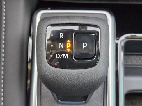 New 2026 Nissan Pathfinder SV image 19