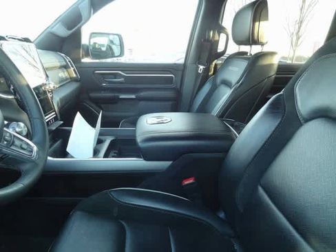 Used 2025 RAM 1500 Laramie image 8