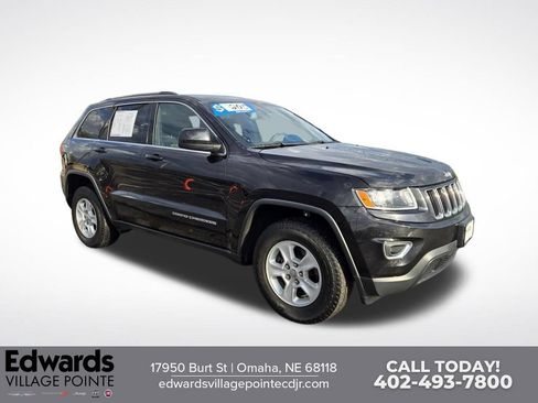 Used 2016 Jeep Grand Cherokee Laredo w/ Quick Order Package 23E AWD/4WD image 1