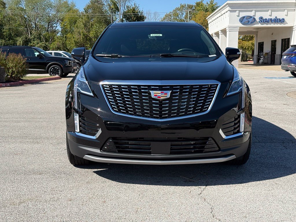 Used 2026 Cadillac XT5 Premium Luxury w/ Driver Assist Package AWD/4WD image 2