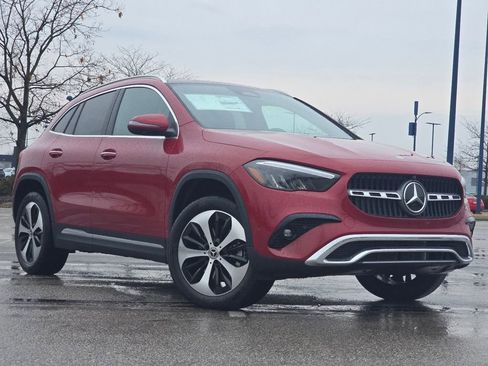 New 2026 Mercedes-Benz GLA 250 4MATIC image 1