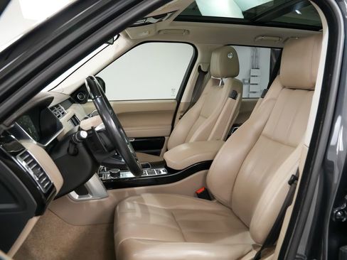 Used 2016 Land Rover Range Rover HSE image 5
