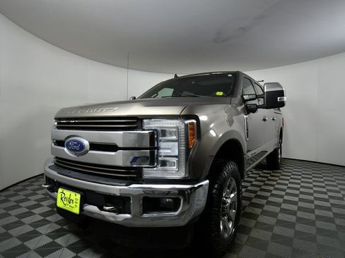 Used 2019 Ford F250 King Ranch w/ King Ranch Ultimate Package image 6
