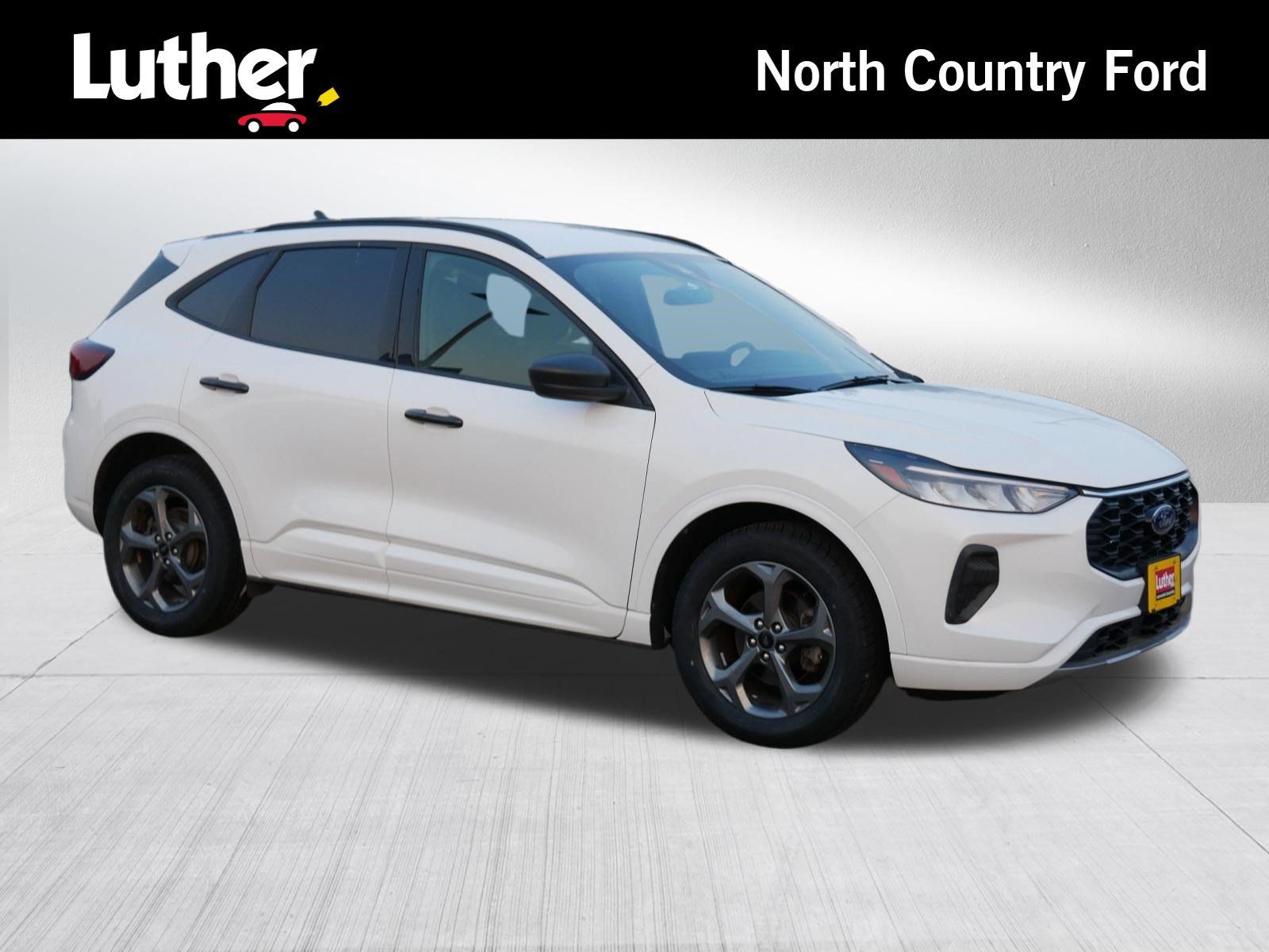 Used 2023 Ford Escape ST-Line w/ Tech Pack #1 AWD/4WD image 1