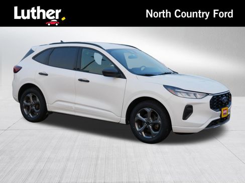 Used 2023 Ford Escape ST-Line w/ Tech Pack #1 AWD/4WD image 1